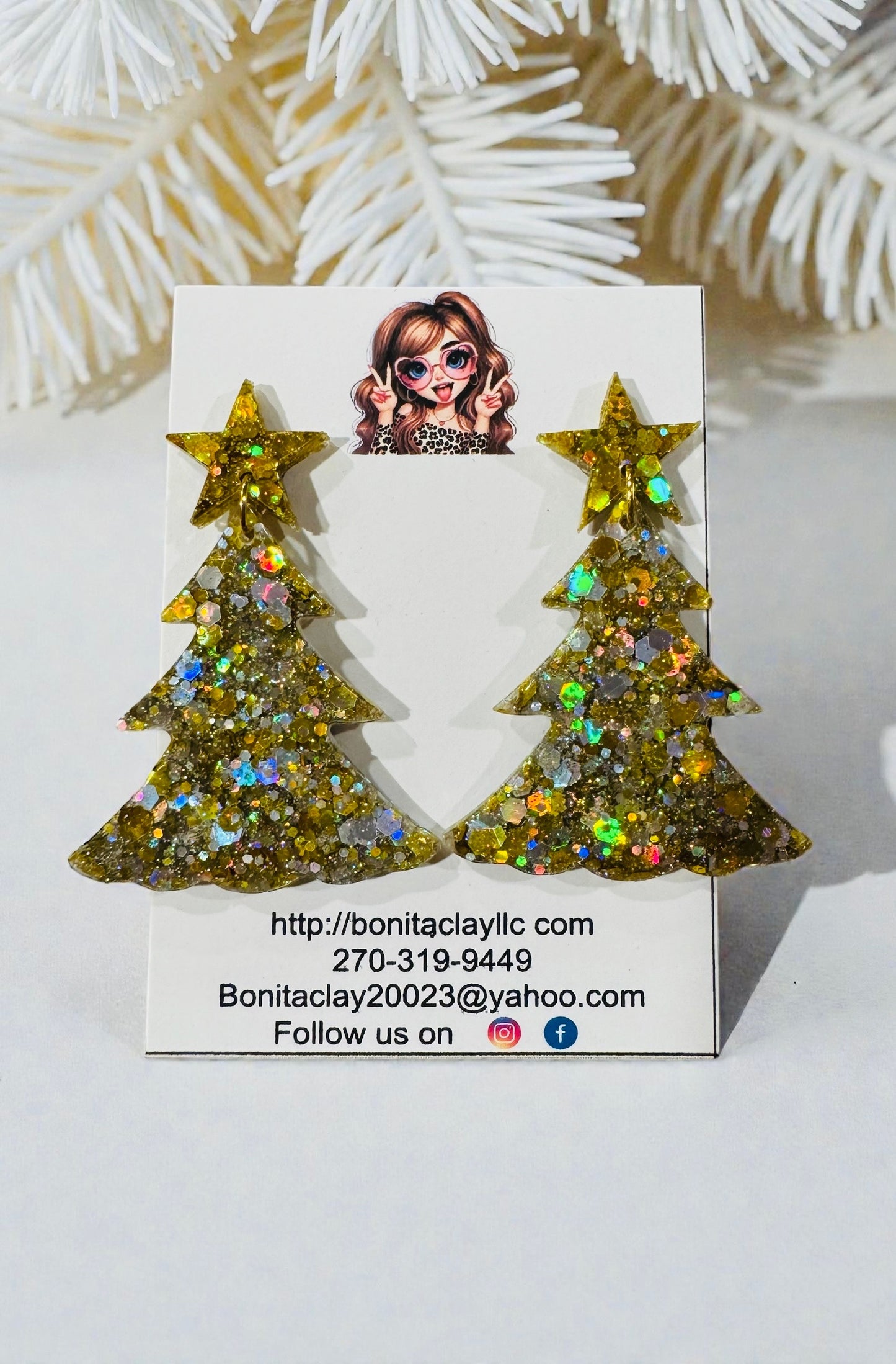 Gold tree with star